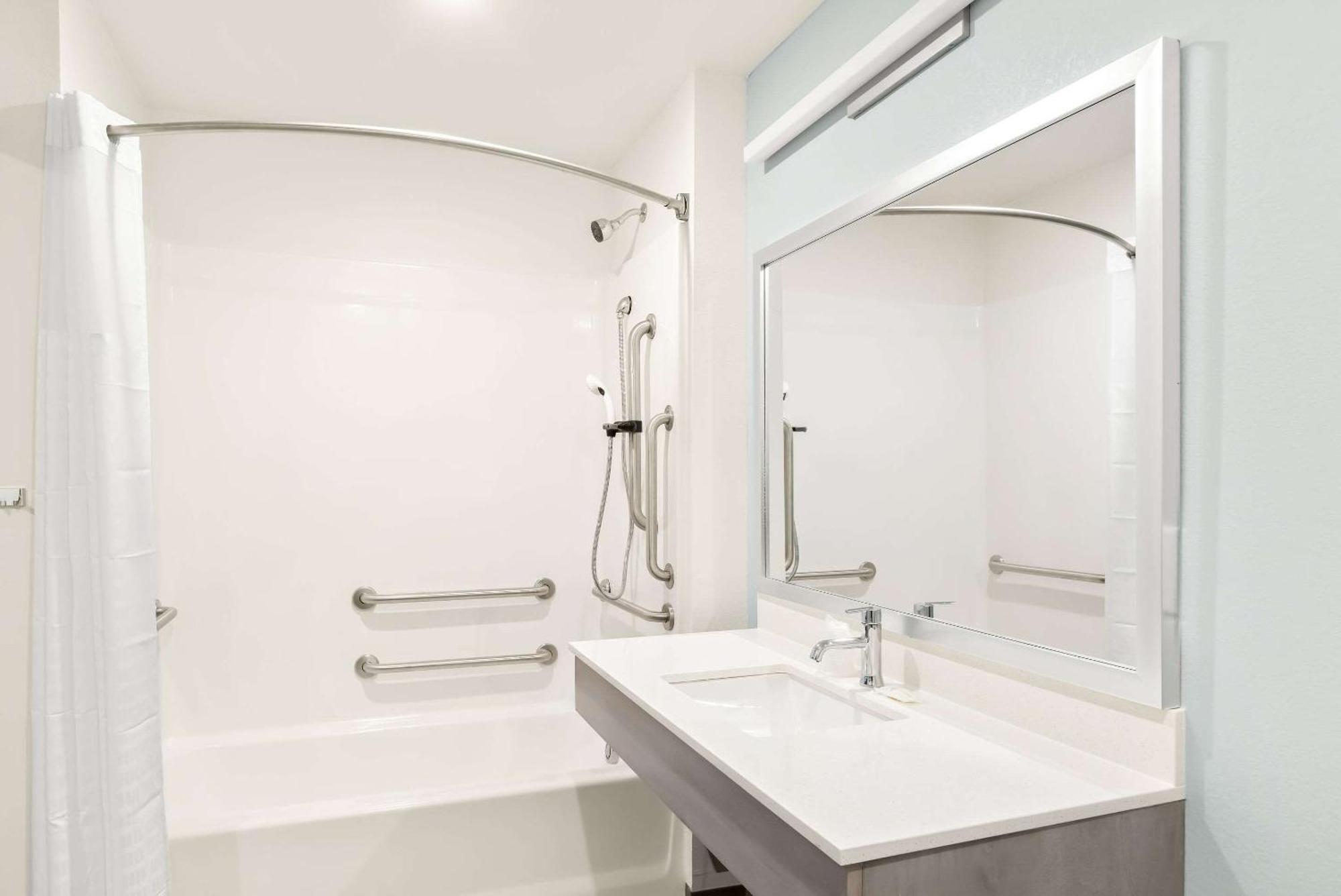 Woodspring Suites Savannah West Chatham Parkway Exteriér fotografie