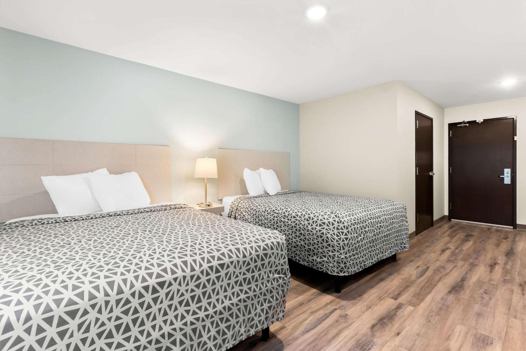 Woodspring Suites Savannah West Chatham Parkway Exteriér fotografie
